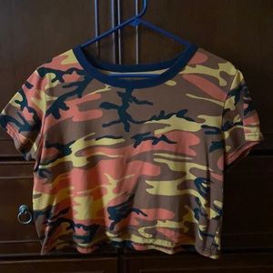 Camo crop top